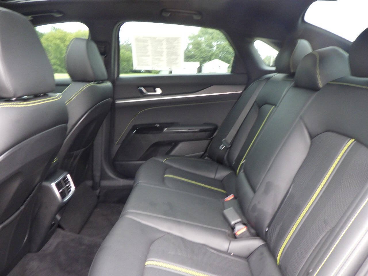 Used 2025 Kia K5 GT FWD image 13