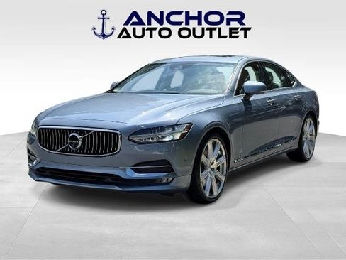 Used 2017 Volvo S90 T6 Inscription w/ Vision Package AWD/4WD image 4