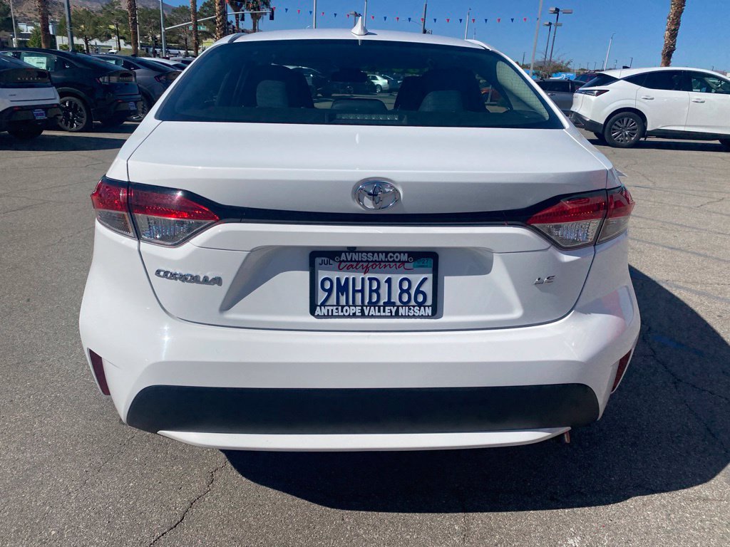 Used 2021 Toyota Corolla LE FWD image 6