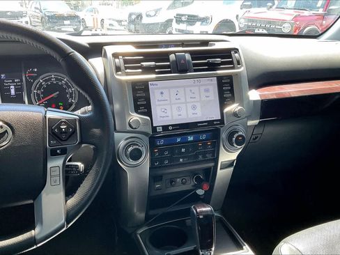 Used 2021 Toyota 4Runner Limited RWD image 15