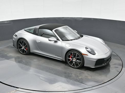 Used 2026 Porsche 911 Targa 4 GTS AWD/4WD image 48