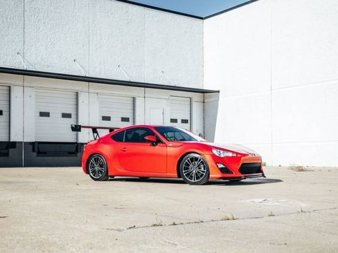 Used 2013 Scion FR-S image 13