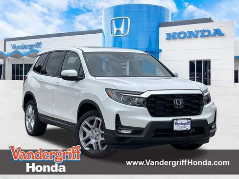 Used 2025 Honda Passport EX-L image 1