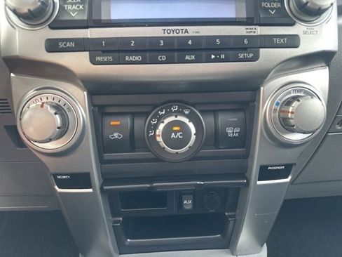 Used 2010 Toyota 4Runner SR5 AWD/4WD image 25