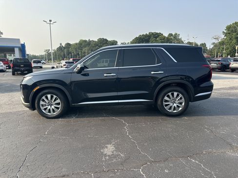 Used 2023 Hyundai Palisade SEL w/ Cargo Package FWD image 5