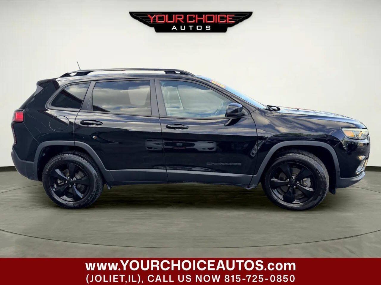 Used 2020 Jeep Cherokee Latitude Plus AWD/4WD image 8