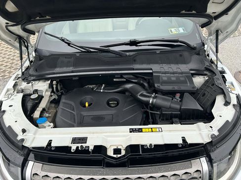 Used 2017 Land Rover Range Rover Evoque HSE image 23