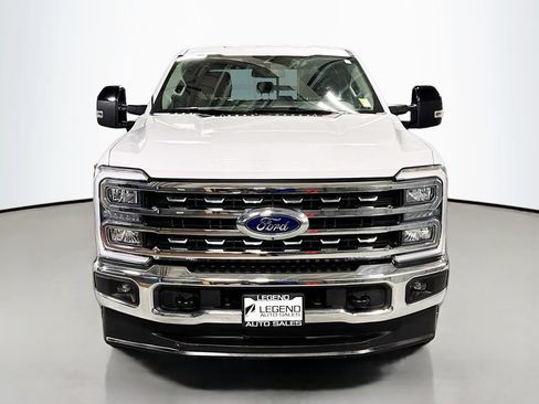 Used 2025 Ford F350 Lariat AWD/4WD image 2