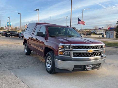 Used 2014 Chevrolet Silverado 1500 W/T w/ Trailering Package image 3