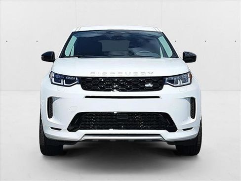 New 2025 Land Rover Discovery Sport S image 2