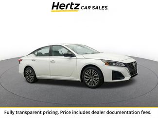 Used 2025 Nissan Altima 2.5 SV FWD video 1