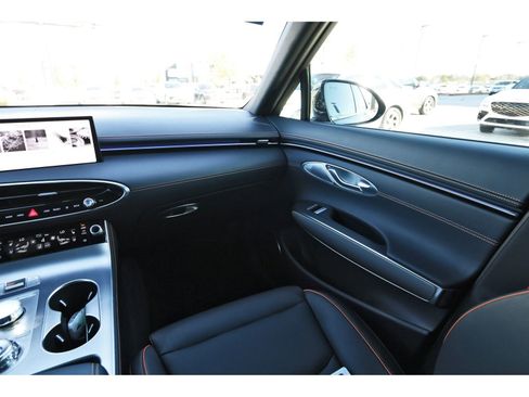 Used 2026 Genesis GV70 3.5T Sport Advanced image 10