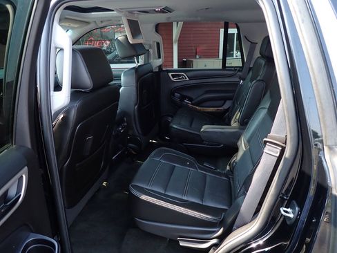Used 2016 GMC Yukon Denali w/ Open Road Package AWD/4WD image 8