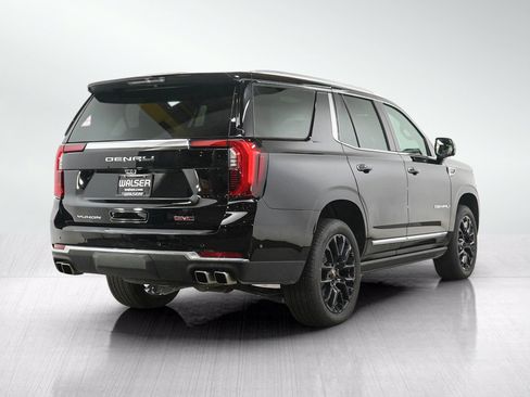 Used 2025 GMC Yukon Denali w/ Denali Reserve Package AWD/4WD image 5