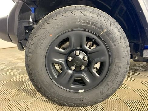 Used 2024 Jeep Wrangler Sport AWD/4WD image 33
