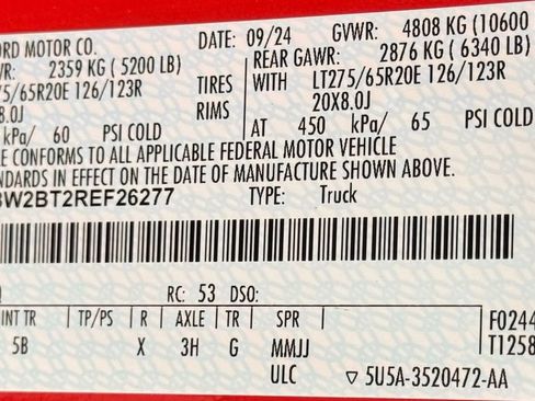 Used 2024 Ford F250 Lariat w/ Black Appearance Package AWD/4WD image 47
