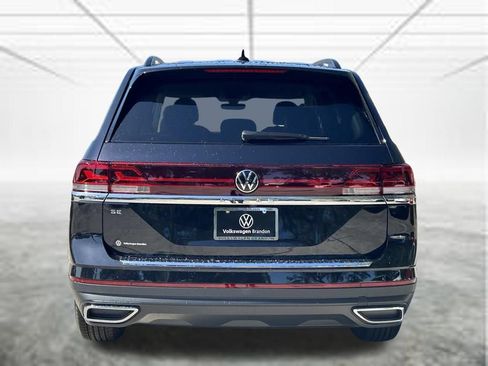 New 2026 Volkswagen Atlas SE FWD image 4
