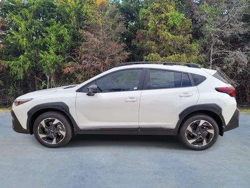 New 2026 Subaru Crosstrek 2.5i Limited w/ Crosstrek Mirror Package AWD/4WD image 19