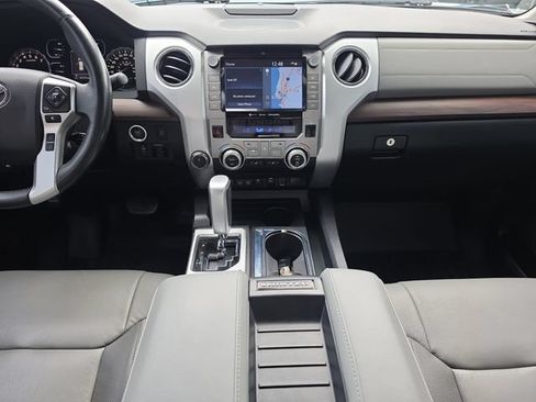 Used 2021 Toyota Tundra Limited w/ Limited Premium Package AWD/4WD image 14