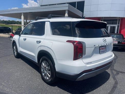 Used 2023 Hyundai Palisade SEL AWD/4WD image 4