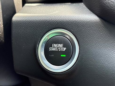 Certified 2024 GMC Terrain SLE AWD/4WD image 18