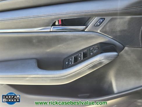 Used 2023 MAZDA MAZDA3 s image 34