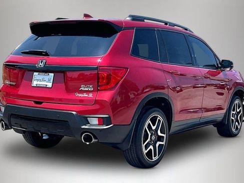 Used 2023 Honda Passport Elite image 5