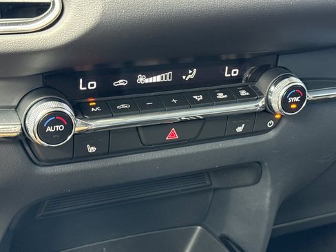 Certified 2025 MAZDA CX-30 AWD 2.5 S w/ Preferred Package image 22