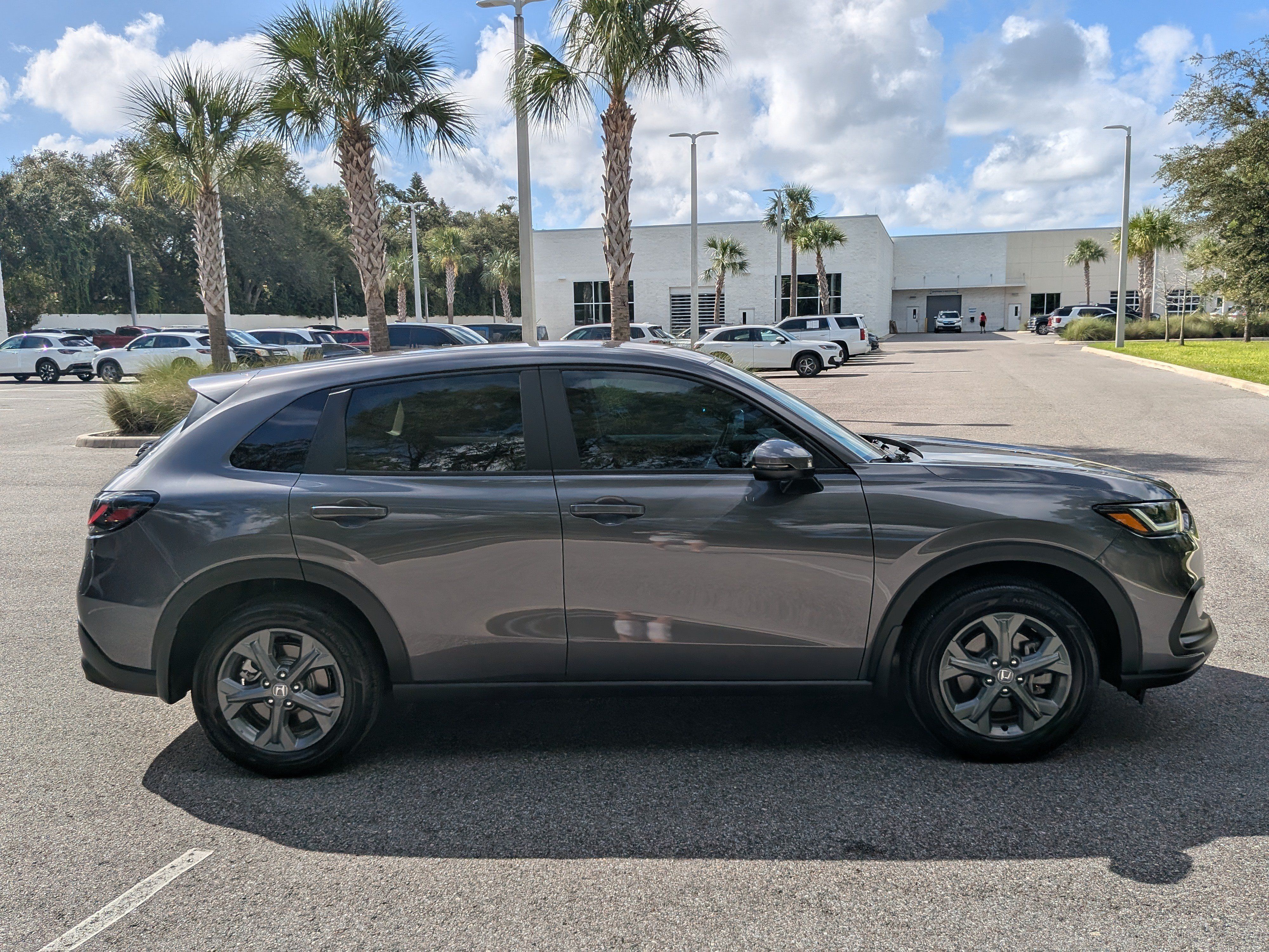Used 2026 Honda HR-V LX image 7