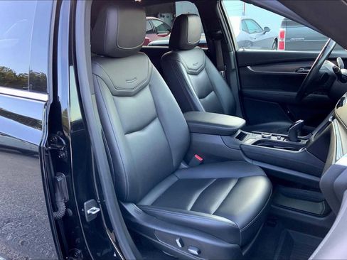 Used 2022 Cadillac XT5 Luxury image 15