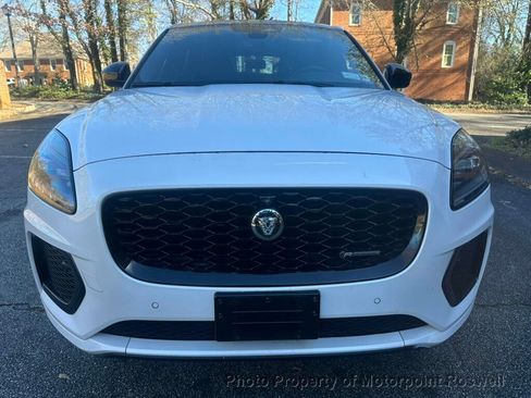 Used 2024 Jaguar E-PACE R-Dynamic SE image 3