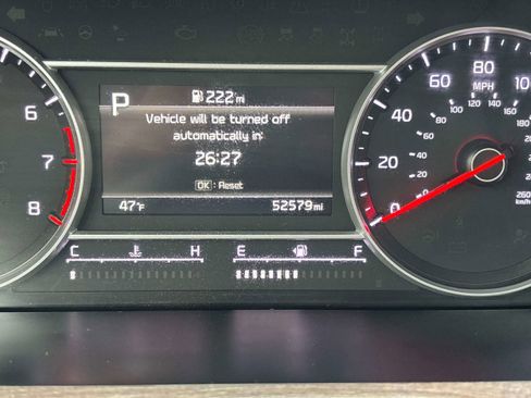 Used 2022 Kia Sorento S w/ Panoramic Sunroof Package image 24