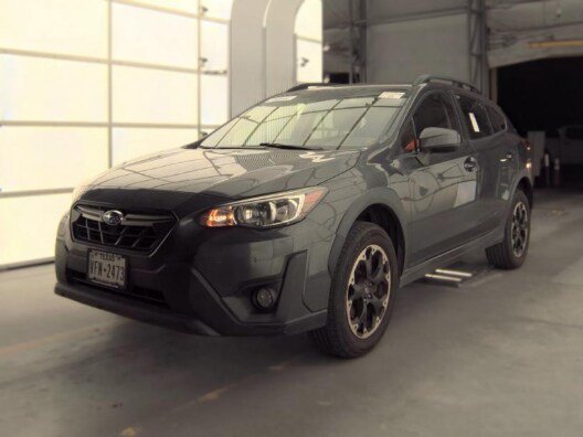 Certified 2021 Subaru Crosstrek 2.0i Premium AWD/4WD image 2