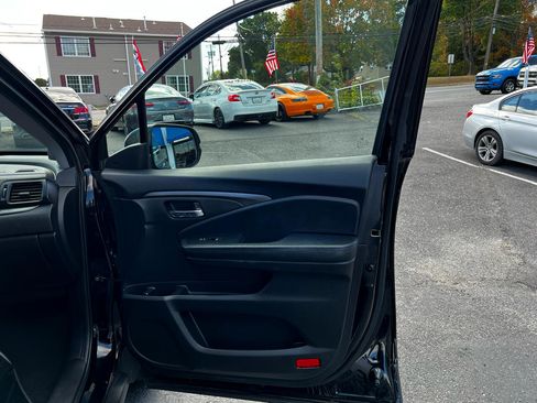 Used 2022 Honda Pilot EX-L image 19