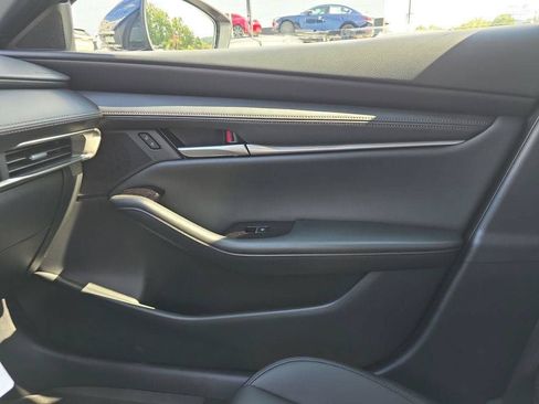 New 2026 MAZDA MAZDA3 s FWD image 23