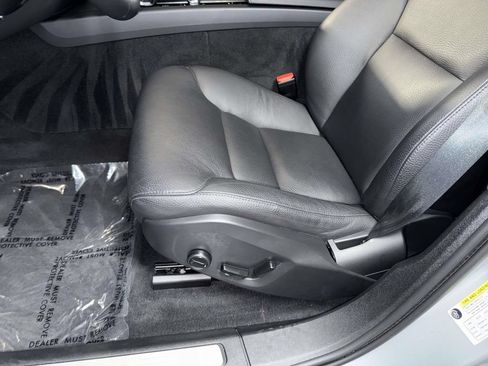Used 2024 Volvo XC60 B5 Plus w/ Climate Package AWD/4WD image 3
