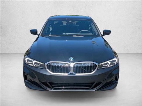 Used 2025 BMW 330i xDrive Sedan AWD/4WD image 2