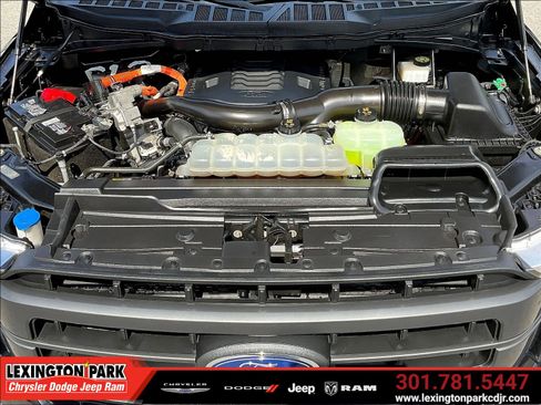 Used 2021 Ford F150 Lariat w/ Equipment Group 502A High AWD/4WD image 30