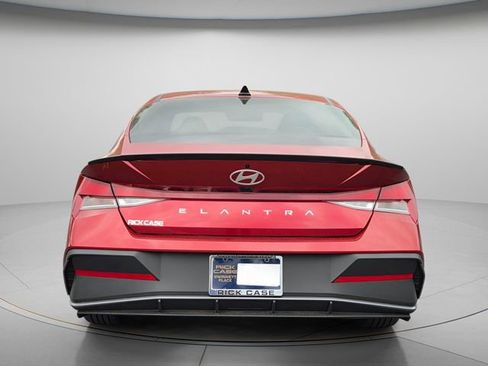Certified 2026 Hyundai Elantra Sport FWD image 8