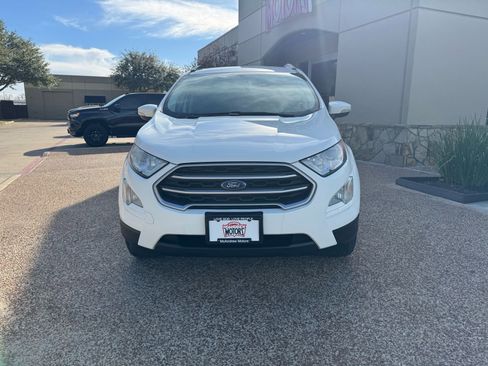 Used 2020 Ford EcoSport SE w/ SE Convenience Package image 5