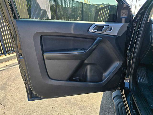 Used 2019 Ford Ranger XLT w/ Black Appearance Package RWD image 15