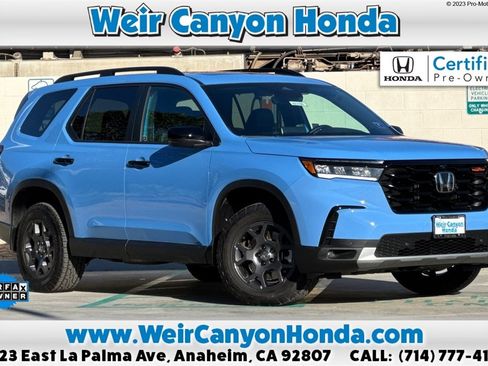 Certified 2024 Honda Pilot TrailSport image 1