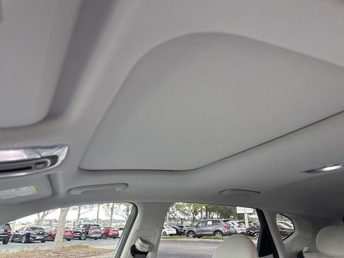 Used 2026 Hyundai Kona Limited FWD image 22