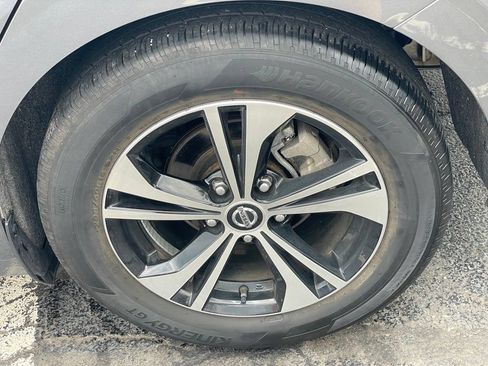 Certified 2023 Nissan Sentra SV FWD image 26