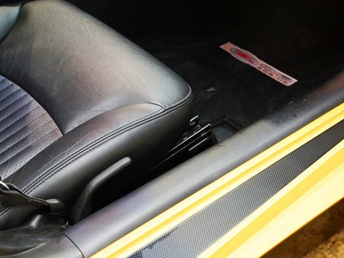 Used 2002 Chevrolet Corvette Z06 w/ Memory Pkg RWD image 42