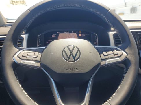 Used 2023 Volkswagen Atlas SEL AWD/4WD image 21