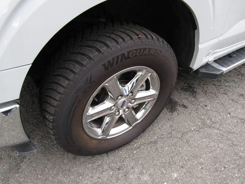Used 2024 Ford F150 XLT AWD/4WD image 32