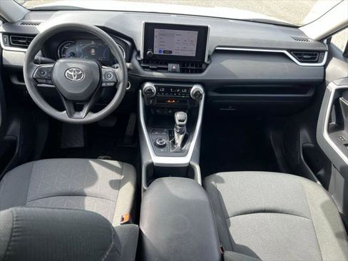 Certified 2025 Toyota RAV4 XLE AWD/4WD image 16