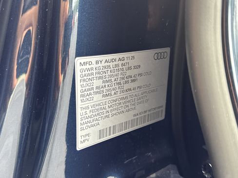 Certified 2026 Audi Q8 Premium Plus w/ Premium Plus Package AWD/4WD image 33
