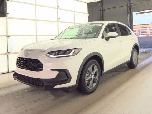 Used 2026 Honda HR-V LX image 1